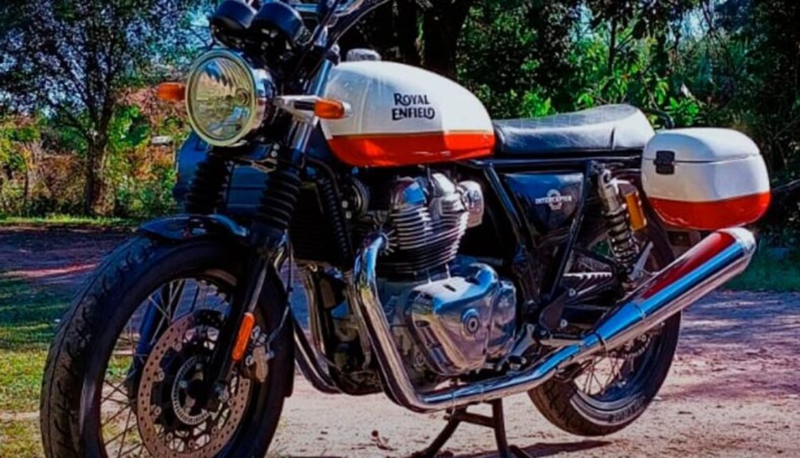Alforjes em fibra - BM0500 Royal Enfield Interceptor
